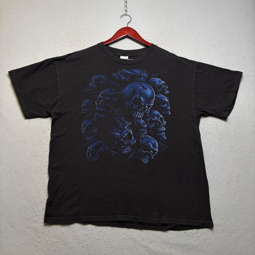 Tennessee River Graphic Tee Mens XL Black Blue‎ Skull Pile Y2K Streetwear Shirt